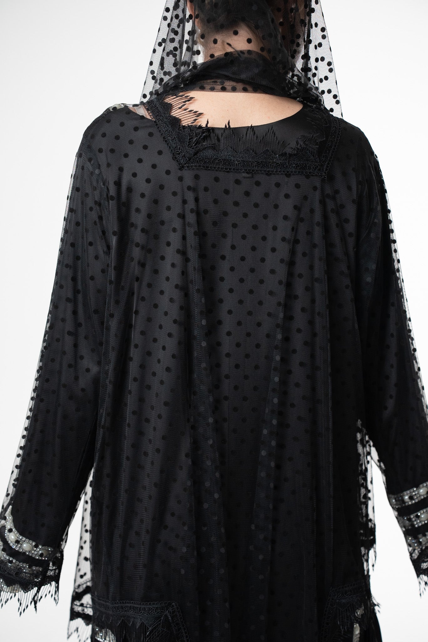 Tulle abaya with pearl trim